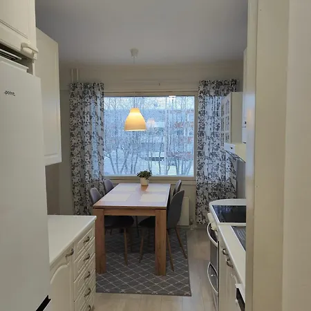 Huoneisto A Cozy Two-bedroom Located In The Heart Of Center Perfect For Your Vacation Kemi