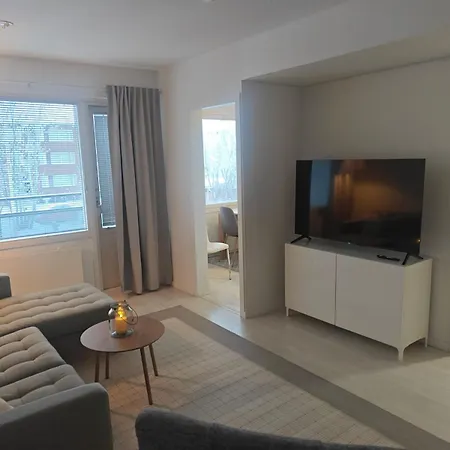 A Cozy Two-bedroom Located In The Heart Of Center Perfect For Your Vacation Κέμι