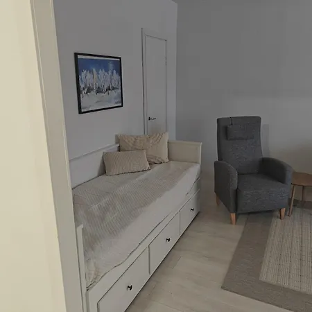 Huoneisto A Cozy Two-bedroom Located In The Heart Of Center Perfect For Your Vacation Kemi