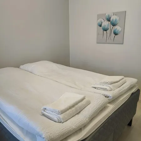 A Cozy Two-bedroom Located In The Heart Of Center Perfect For Your Vacation Huoneisto *