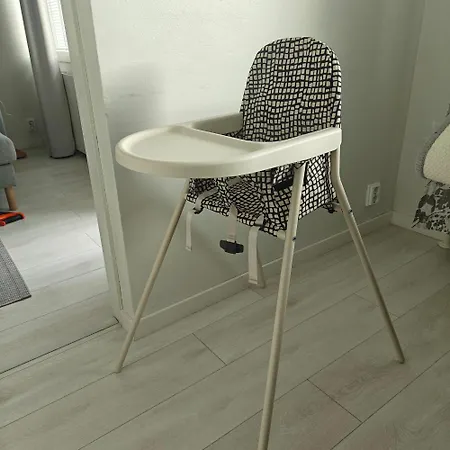 A Cozy Two-bedroom Located In The Heart Of Center Perfect For Your Vacation * Kemi